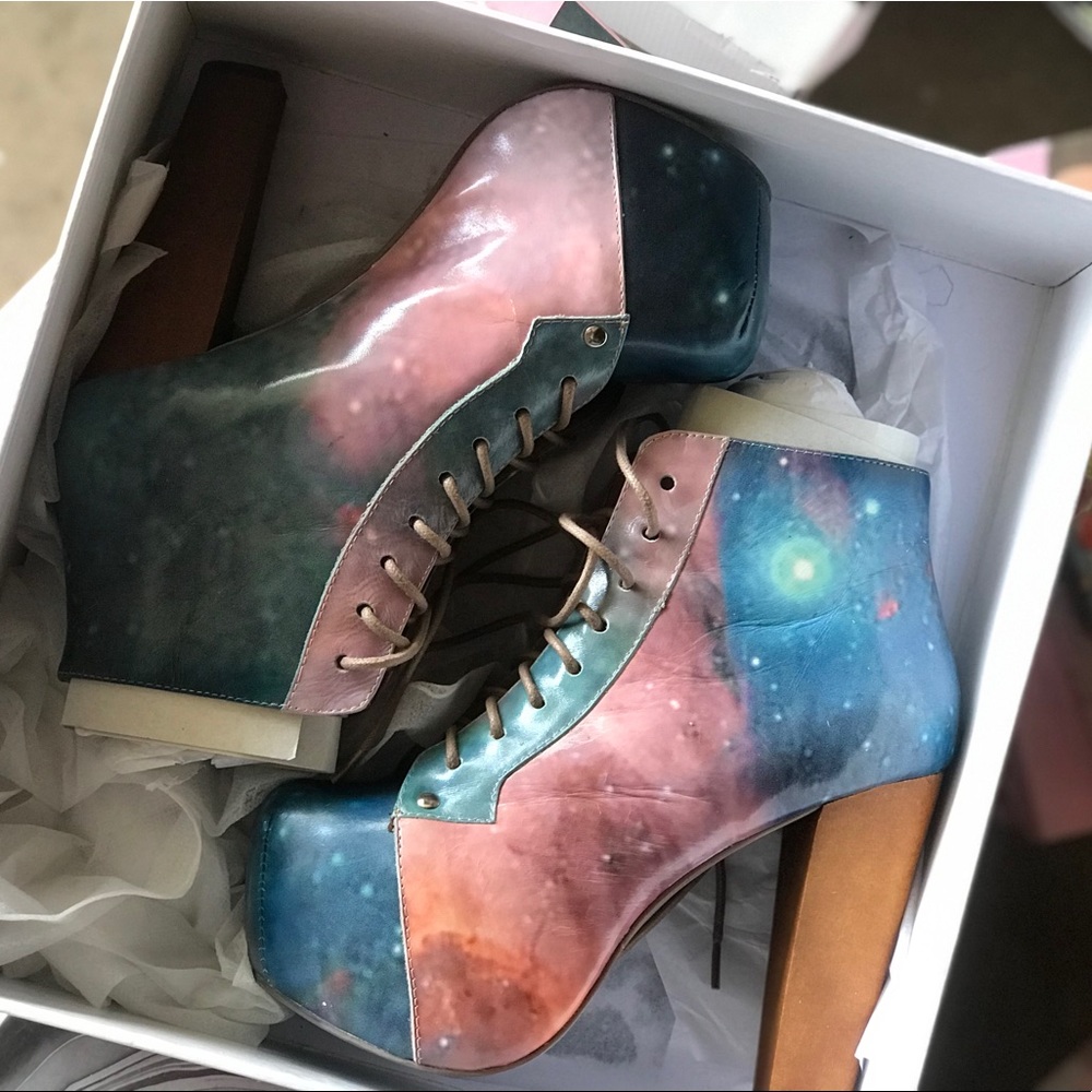 Jeffrey Campbell Litas